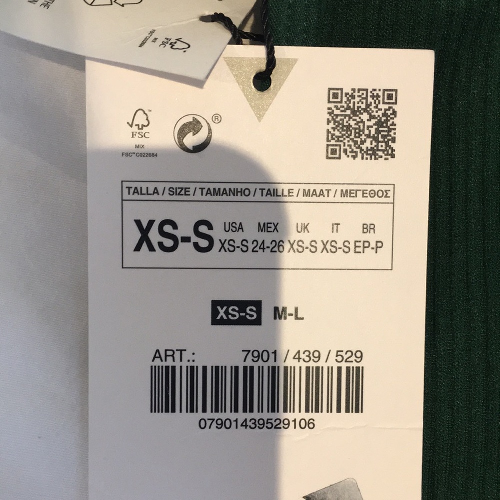 Zara Green Crop Top - Picture 2 of 2